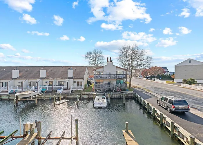 Rustic Harbor I